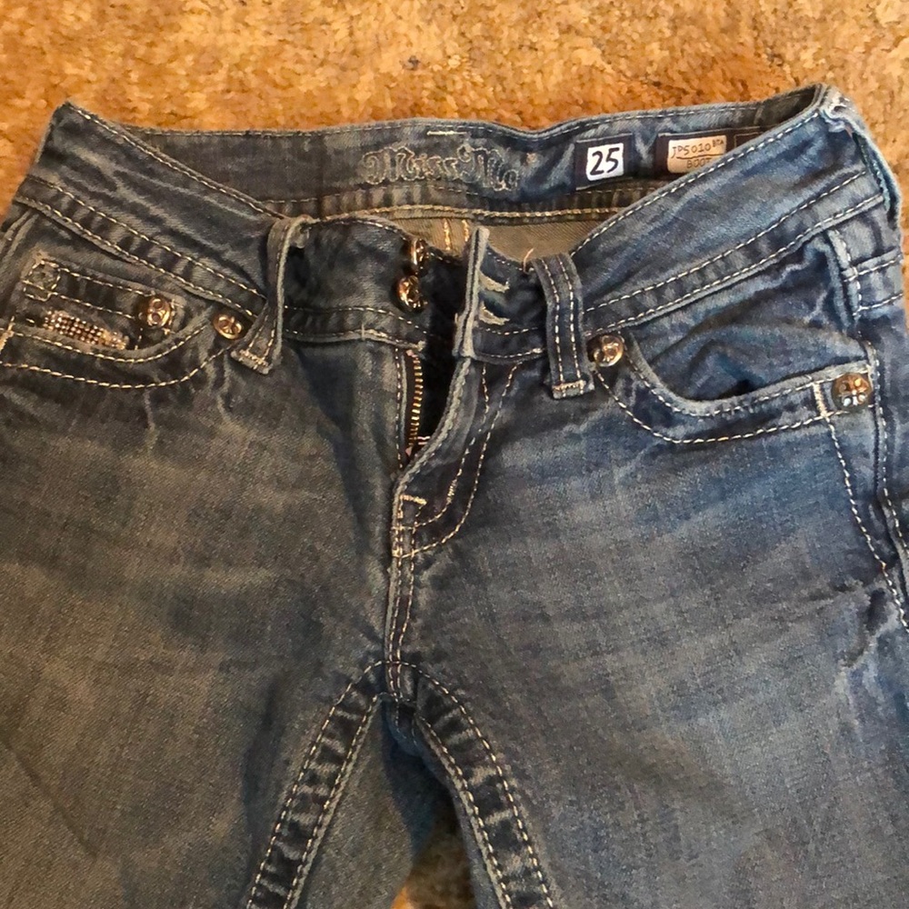 Jeans - Picture 2 of 3